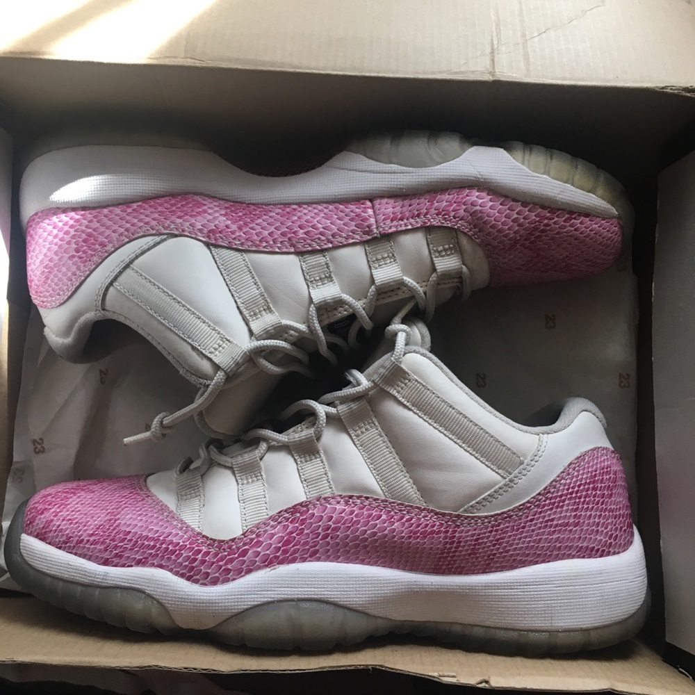 Jordan 11 Pink Snakeskin 2017